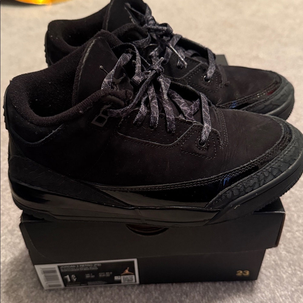 Kids Jordan 3 Retro
